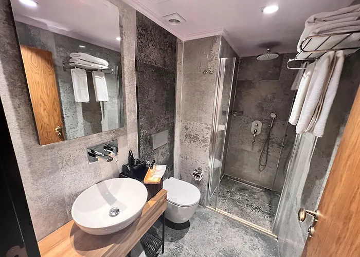 Hotel Root Karakoey Bosphorus 4*