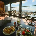 Root Karakoey Bosphorus Istambul