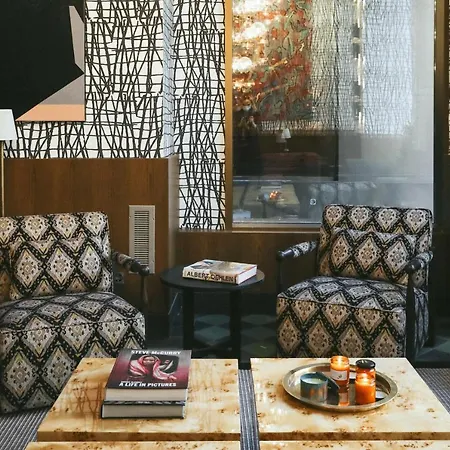 Root Karakoey Hotel 4*