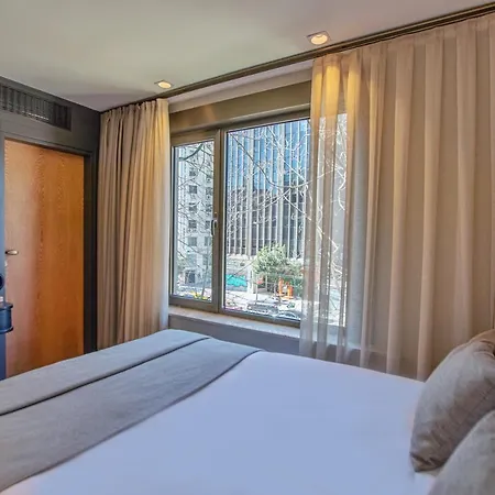 Root Karakoey Hotell 4*