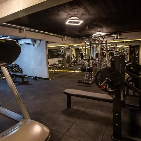 Root Karakoey 호텔 4*