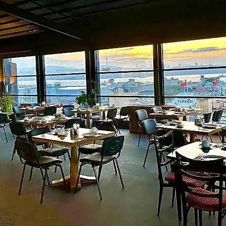 Root Karakoey Bosphorus & 4* Estambul