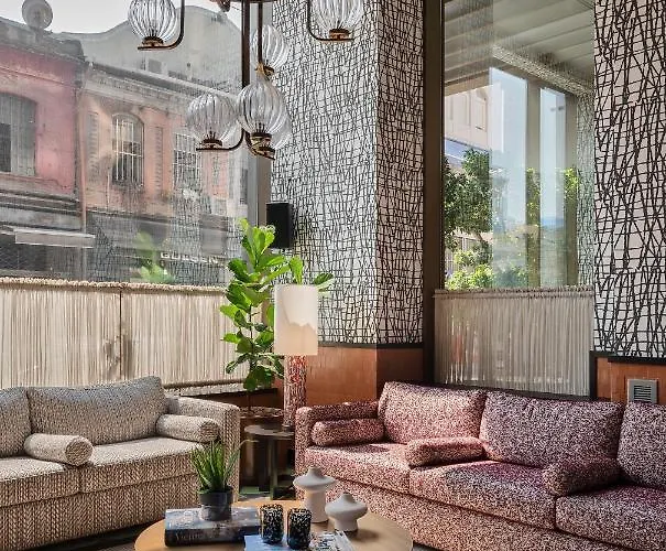 Root Karakoey Bosphorus 4*