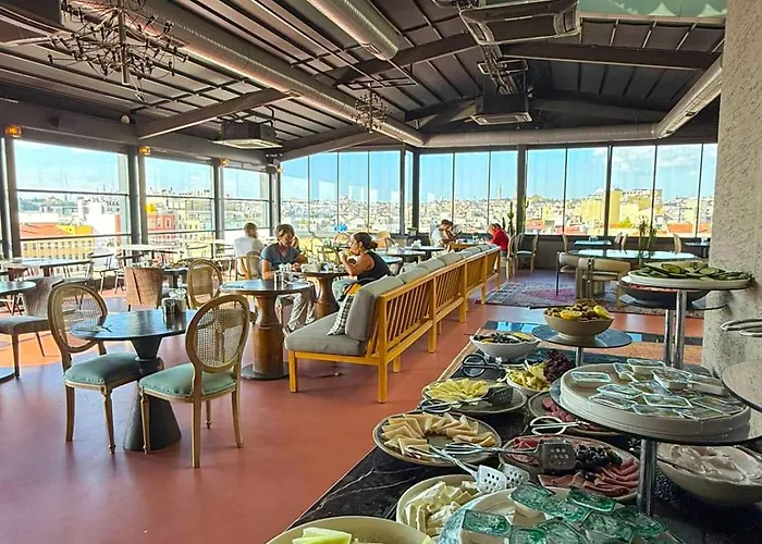 Root Karakoey Bosphorus Hotell Istanbul