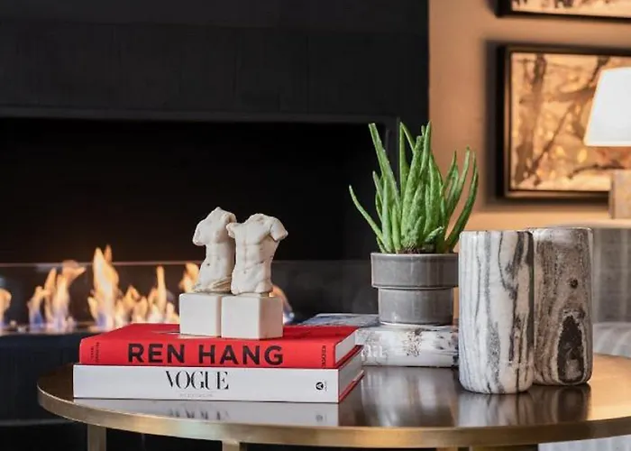 Root Karakoey Bosphorus