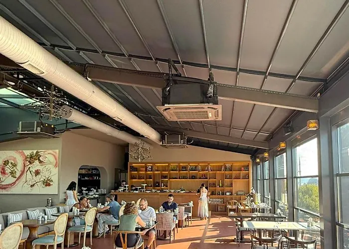 Root Karakoey Bosphorus